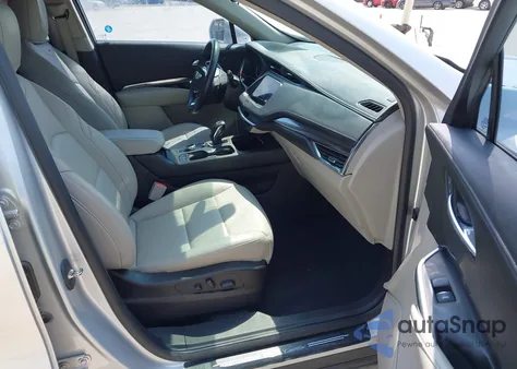 2019 Cadillac Xt4 Luxury from USA, damaged, VIN 1GYAZAR43KF144836
